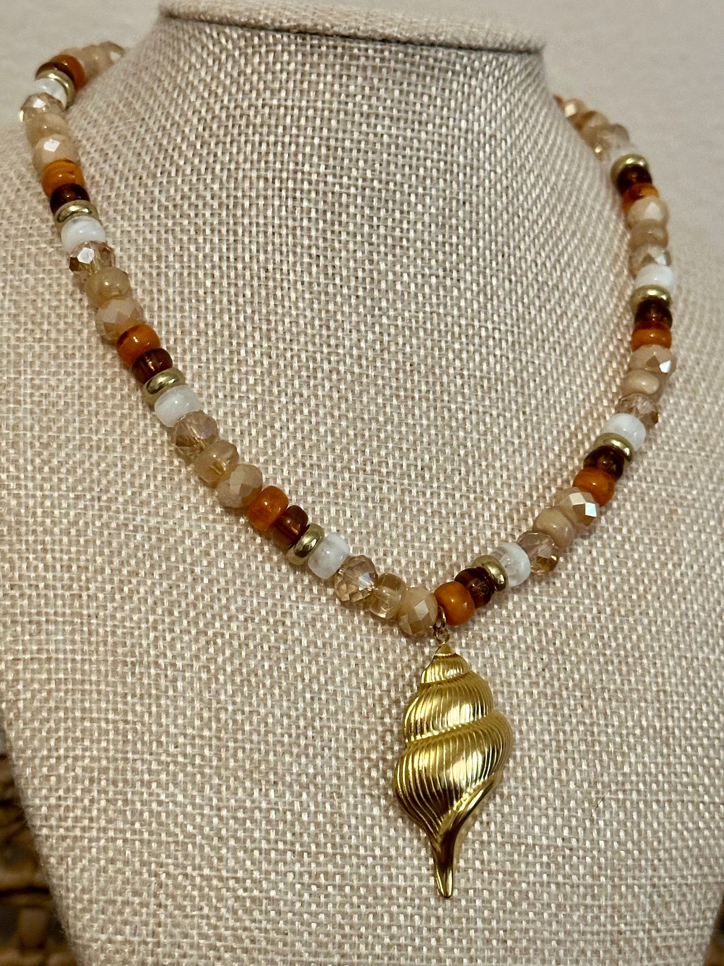 Glass Bead Shell Necklace