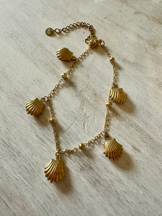 Seashell Charm Anklet
