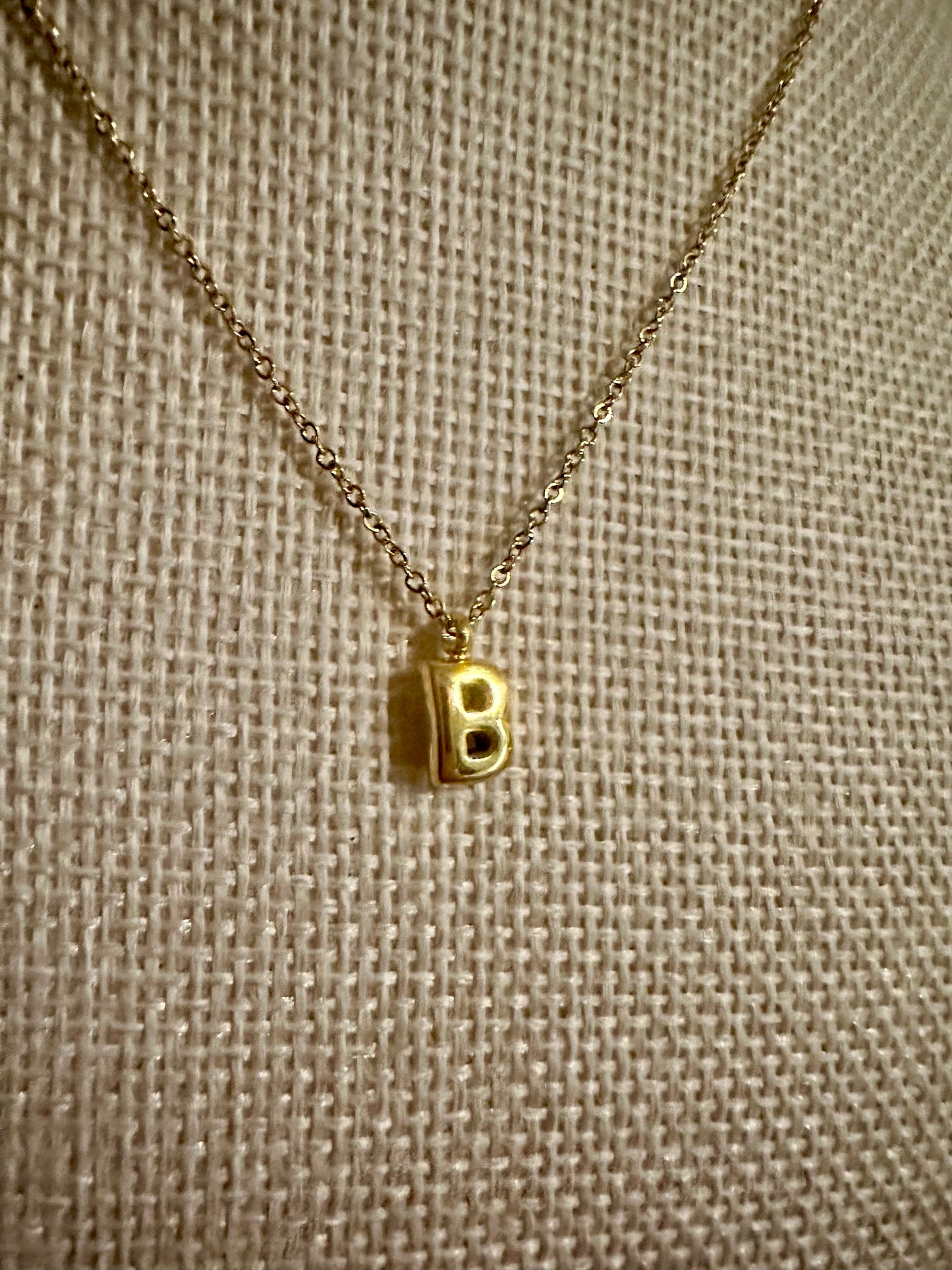 Dainty B Necklace