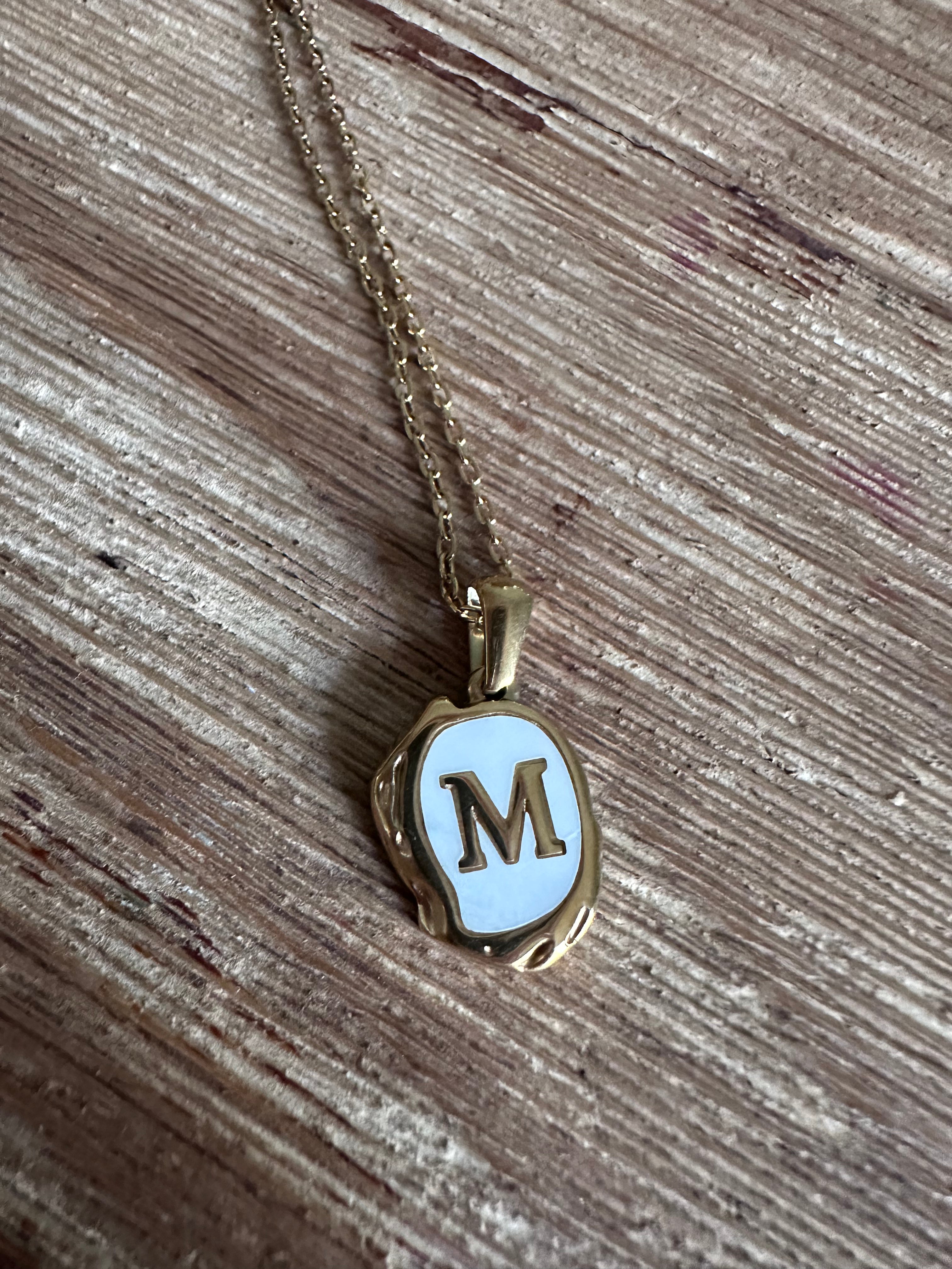 M Oyster Shell Necklace – Orange Blossom Boho