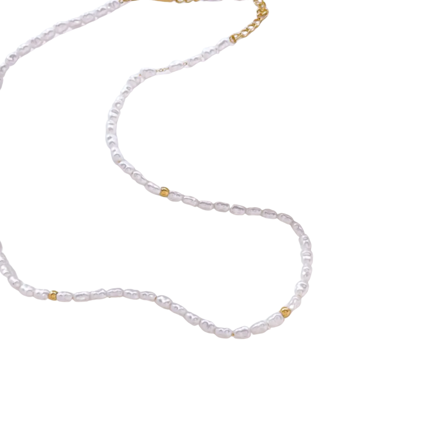 Dainty Pearl Necklace
