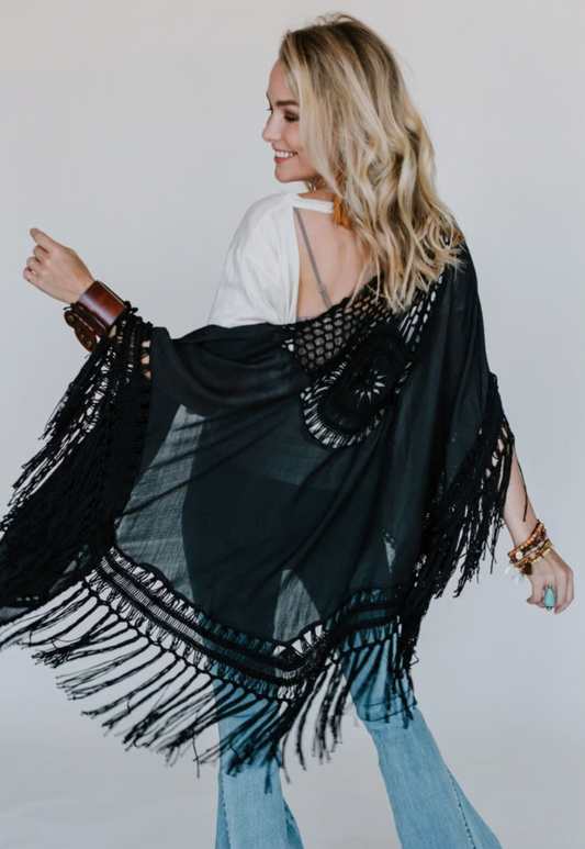 Dreamy Macramé Kimono Black